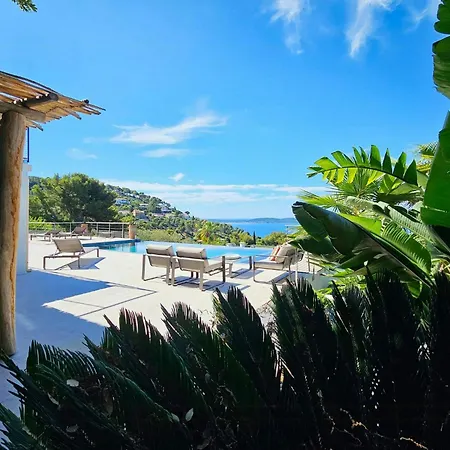 Contemporary With Sea View