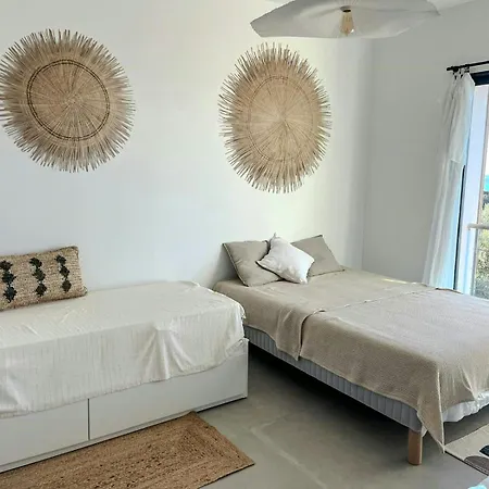Contemporary With Sea View Carqueiranne