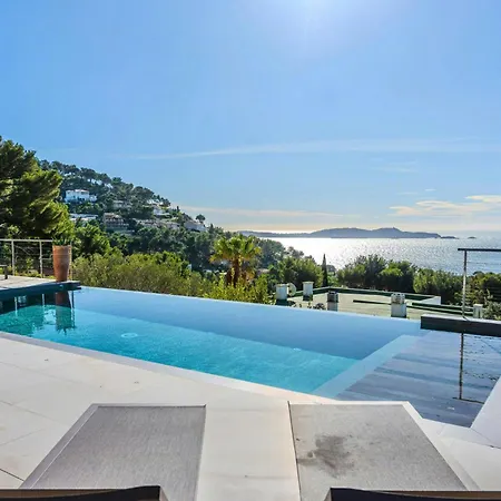 Contemporary With Sea View * Carqueiranne